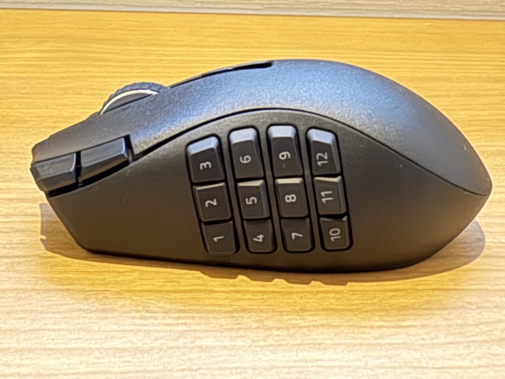 Razer Naga V2 HyperSpeed
